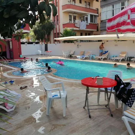 Cozmina Apart Appart hôtel *